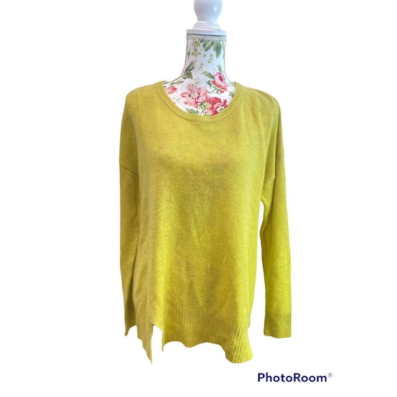 Cashmere Lime Green White and Warren Asymmetric Sweater Large - Picture 2 of 9